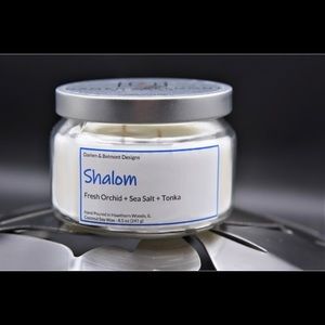 Hand Poured Coconut Soy Wax Candle, Sea Salt & Orchid Scent 8.5oz